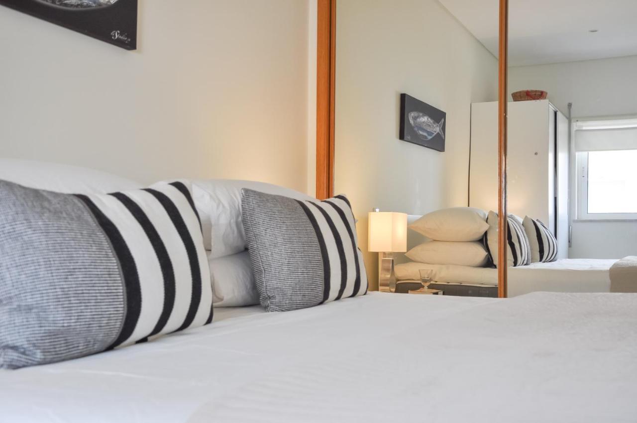 Lovelystay - 2Br Modern, Pool Access, Close To Marina & Beach Quarteira Extérieur photo